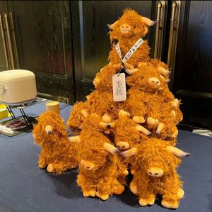 Peluche Vache des Highlands en Coton PP, Couverture Douillette Premium, Figurine de Bovin Écossais Shaggy, Collection Angus pour la Maison - Product Image 5