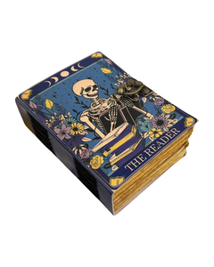 Carnet gothique fait main en cuir The Reader Skeleton Witchcraft avec couverture gaufrée et pages vierges pour l'écriture et le dessin - Product Image 3