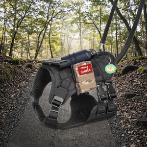 2025 di vendita calda impermeabile imbracatura per cani regolabile tattico per cani di media taglia di lusso riflettente durevole per esterni - Product Image 2