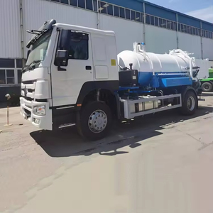Camion-citerne d'<span class=keywords><strong>aspiration</strong></span> des eaux usées SINOTRUK HOWO 4X2 manuel diesel léger de haute qualité, 10 m, <span class=keywords><strong>pompe</strong></span> à vide, 351-450 ch, norme d'émission Euro 2 - Product Image 2