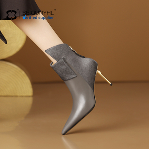 <span class=keywords><strong>Bottines</strong></span> <span class=keywords><strong>Chelsea</strong></span> d'hiver pour femmes à bout pointu, talons hauts, fermeture éclair, patchwork en crin de cheval, détails métalliques, design tendance, vente en gros - Product Image 1