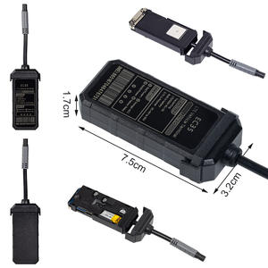 EC35 Trackerking 2G+4G Apto para coches y motocicletas Clasificación de impermeabilidad IP68 Rastreo en tiempo real Corte remoto de combustible y energía - Product Image 2