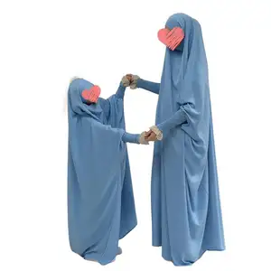 Robe de l'Aïd Abaya Turquie Robe longue turque élégante à manches longues pour femme de couleur unie