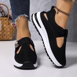 Women Autumn <b>Magic</b> <b>Tape</b> Thick Sole Breathable Closed-Toe Sandals Comfortable Sports Style Sandals - Product Image 2