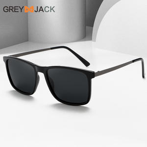 Gafas de Sol Greyjack Unisex, Armazón TR90, Lentes TAC, Protección UV400, Polarizadas, Antideslumbrantes, Estilo Cuadrado Negro - Product Image 1