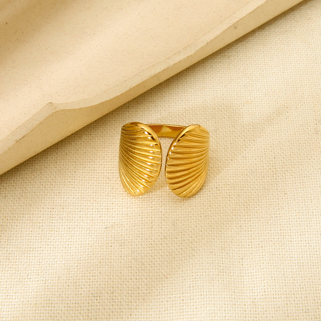Trendy Waterproof Ocean Jewelry Seashell Open Rings 18K Gold Plated Stainless Steel Texture Shell Chunky Stacking Rings