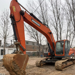 Excavadora de cadenas Doosan DH220-9C de 22 toneladas, usada, 90% nueva, año 2018, con motor y bomba hidráulica Doosan originales de Corea, para construcción. - Product Image 1