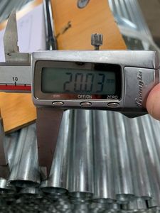 Pipa Baja Galvanis ASTM A53 Panjang 6m |   Pipa Bulat Berongga Galvanis Celup Panas 1/2-8 inci untuk Konstruksi Harga Pabrik - Product Image 2