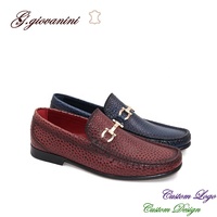 Chaussures de ville de luxe haut de gamme pour hommes, en cuir verni gaufré de qualité supérieure, avec boucle de marque, mocassins de cérémonie, fabrication professionnelle