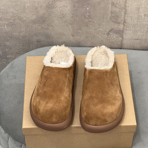 Bottes d'hiver pour femmes de luxe, bottes à plateforme, semelle épaisse, fourrure en daim, bottes courtes chaudes - Product Image 5