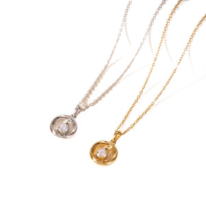 Collier Géométrique en Acier Titane pour Femme, Simple, Creux, Exquis, Chaîne Circulaire en Forme de Cœur pour Clavicule - Product Image 5