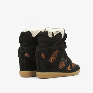 <span class=keywords><strong>Sneakers</strong></span> da <span class=keywords><strong>donna</strong></span> <span class=keywords><strong>con</strong></span> zeppa nascosta, plateau alto, tripla fascia a strappo, punta chiusa, scarpe da tennis <span class=keywords><strong>con</strong></span> tacco alto, chiusura in <span class=keywords><strong>velcro</strong></span>, leggere, estive - Product Image 3