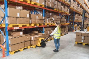 Montacargas Eléctrico Transpaleta Eléctrica 1.5T 2.0T Transpaleta Eléctrica con Batería de Litio Montacargas Portátil para Venta CBD15 - Product Image 3