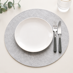 Hochwertige Maßgefertigte Bohemian Filz-Tischuntersetzer und -Tischsets, Waschbare Stoffunterlagen mit Personalisiertem Lederlogo - Product Image 3