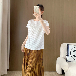 Haute qualité Miyake plissé femmes T-shirts à manches courtes été blanc compressé respirant écologique hauts polyvalent Unique - Product Image 2