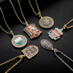 Colgante con insignia de club de fútbol, estilo Hip Hop INS europeo-americano, de gran venta, con efecto de gota de aceite colorido, medalla conmemorativa para aficionados, con cordón de cobre - Product Image 1