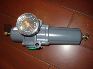 Régulateur en acier inoxydable 67DS 67DSR anti-corrosion à action directe pour la réduction de pression sur les plateformes offshore au gaz - Product Image 6