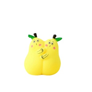 Juguetes de descompresión con sonido de fruta simulada, muñeco de pera creativo para abrazar, venta al por mayor, juguetes de descompresión para oficina - Product Image 5