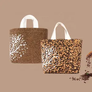 coffee bag Eco-friendly lunch bag Carry a cork tote bag with coffee grounds