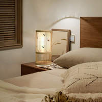 Lampe de table tissée de style japonais décoration d'intérieur lampe de bureau en bambou pour chambre à coucher salon