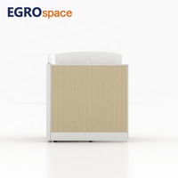 Solution de conception de bureau EGROspace : Poste de travail modulaire en verre pour personnel avec cloison intégrée