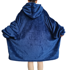 <span class=keywords><strong>Felpa</strong></span> Oversize Personalizzata in <span class=keywords><strong>Pile</strong></span> 100% Poliestere Trapuntata Semplice Comoda con Cappuccio <span class=keywords><strong>Coperta</strong></span> Indossabile Tessuta all'Ingrosso - Product Image 3