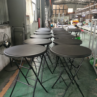 Table de buffet pliante moderne en plastique noir portable pour événements festifs, utilisation en extérieur, salle à manger de villa