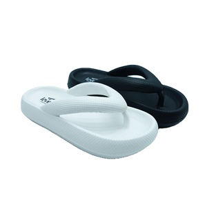 Tongs en EVA injecté pour femmes, antidérapantes, pour la plage, collection printemps-été - Product Image 1
