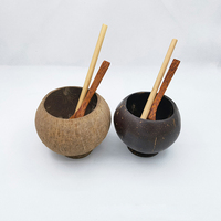 Vente en gros 100% tasses à café de crème glacée à salade sculptée écologique naturelle de bol en coquille de noix de coco avec support tasse en noix de coco