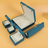 Boîte à bagues en velours personnalisée SIFOO, emballage de bijoux en cuir pour ensemble collier et bracelet, série de luxe OEM en gros, boîte à bijoux pour bagues