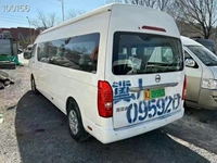 Transport de passagers urbain roi Long 13 sièges 2 portes Mini bus électrique 4 roues monocoque corps EV Van