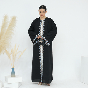 Arabo Long Rob abbigliamento islamico donna musulmana Abaya Black Abaya con fiori floreali ricamo Kimono Abaya Dubai 2024 - Product Image 5