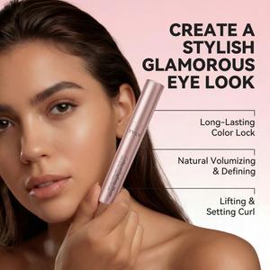 Máscara de Pestañas Resistente al Agua, Vegana, Alargadora, con Fibra de Seda 4D, en Oferta - Product Image 4