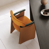 Fauteuil rembourré Koya de style rétro du milieu du siècle, avec dossier creux, pour la maison, le salon ou l'hôtel