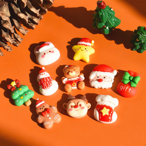 Novedad: Adorno navideño de resina con diseño de Papá Noel y muñecos de nieve, tipo cabujón, para manualidades DIY, horquillas y pendientes. - Product Image 2