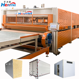 Presse à chaud <span class=keywords><strong>hydraulique</strong></span> à commande PLC haute fréquence pour le laminage <span class=keywords><strong>de</strong></span> panneaux en bois avec alimentation automatique et pression <span class=keywords><strong>de</strong></span> 80T - Product Image 1