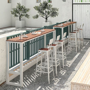 Tavolo da Bar Alto e Stretto da Esterno Commerciale 1214 dal Design Moderno e Resistente in Legno Anticorrosione per Spiaggia, Balcone e Spazi Aperti - Product Image 1