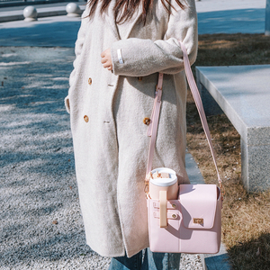 Nouveau design 2026 – Sac à main portable de style coré<span class=keywords><strong>en</strong></span> très tendance <span class=keywords><strong>en</strong></span> PU pour femme, sac de luxe pour bouteille, idéal pour <span class=keywords><strong>la</strong></span> <span class=keywords><strong>vie</strong></span> quotidienne - Product Image 2
