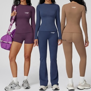 Tenues d'entraînement pour femmes 4 pièces à manches longues Fitness Gym Yoga Activewear T-shirt Leggings Flare Pants Stretchy Sports Tee Apparel Set - Product Image 1