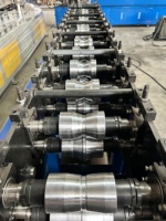 Machine de fabrication de volets roulants en aluminium perforé Machine de formage de rouleaux de portes de volets roulants
