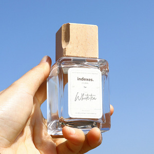 Tapa de madera cuadrada WeWood de Vietnam Tapa de corona de corte de esquina única para tapas y cierres de embalaje de botellas de perfume - Product Image 4