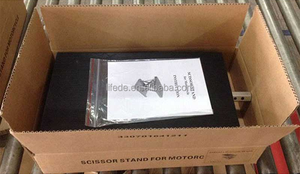 Plataforma elevadora <span class=keywords><strong>de</strong></span> motocicleta <span class=keywords><strong>de</strong></span> 1100 LBS con elevador <span class=keywords><strong>de</strong></span> tijera y manivela central para reparación - Product Image 4