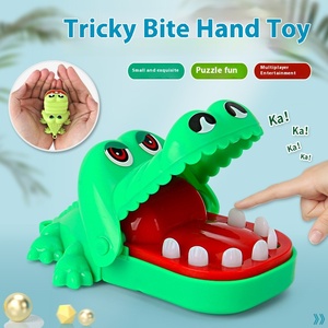 Mini jouet créatif anti-stress pour enfants, crocodile à grande bouche qui mord le doigt - Product Image 3
