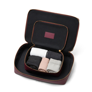 Organisateur <span class=keywords><strong>de</strong></span> vêtements en cuir PU <span class=keywords><strong>de</strong></span> luxe avec sac intérieur amovible, grande capacité, cubes <span class=keywords><strong>de</strong></span> <span class=keywords><strong>rangement</strong></span> séparables pour articles <span class=keywords><strong>de</strong></span> toilette - Product Image 1