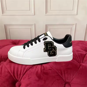 Sneakers Vstreetstyle Dolcegabban per Uomo e Donna, Bianche in Pelle con Punta in Gomma, Caviglia Bassa, Fodera in Pelle di Pecora, Traspiranti per l'Estate - Product Image 4