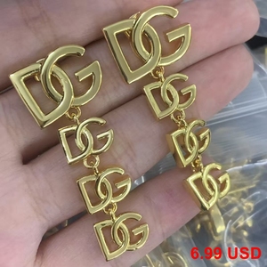 Orecchini di Lusso Personalizzati con Lettera DG <span class=keywords><strong>per</strong></span> Donne - Product Image 3