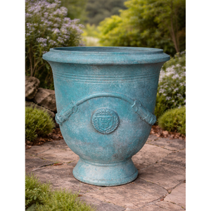 Pot de fleurs élégant en fibre de verre, grand pot décoratif de jardin, style urne vintage, pour aménagement extérieur et intérieur - Product Image 1