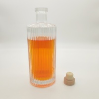 Bouteille en verre personnalisée Zhengshun modèle 083 1000ml 700ml 750ml 500ml pour gin, whisky, vodka, vin, spiritueux avec bouchon plat