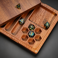Boîte à dés magnétique en bois multi-compartiments personnalisée pour jeux de société