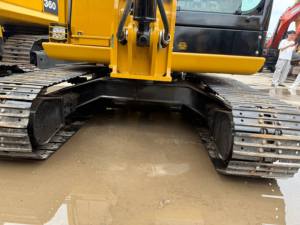 รถขุดตีนตะขาบ CAT 306E2 มือสองคุณภาพดี เหมาะสำหรับงานวิศวกรรมเทศบาลและการปรับปรุงพื้นที่เกษตรกรรม - Product Image 5